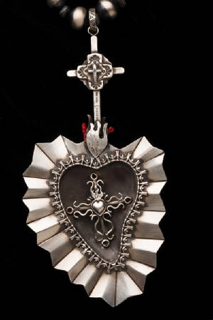 Necklaces/Corazon2012-back.jpg